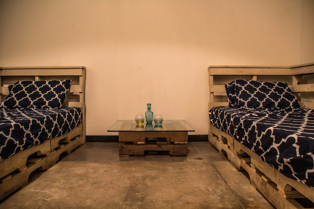 Hostel Aroha Villana